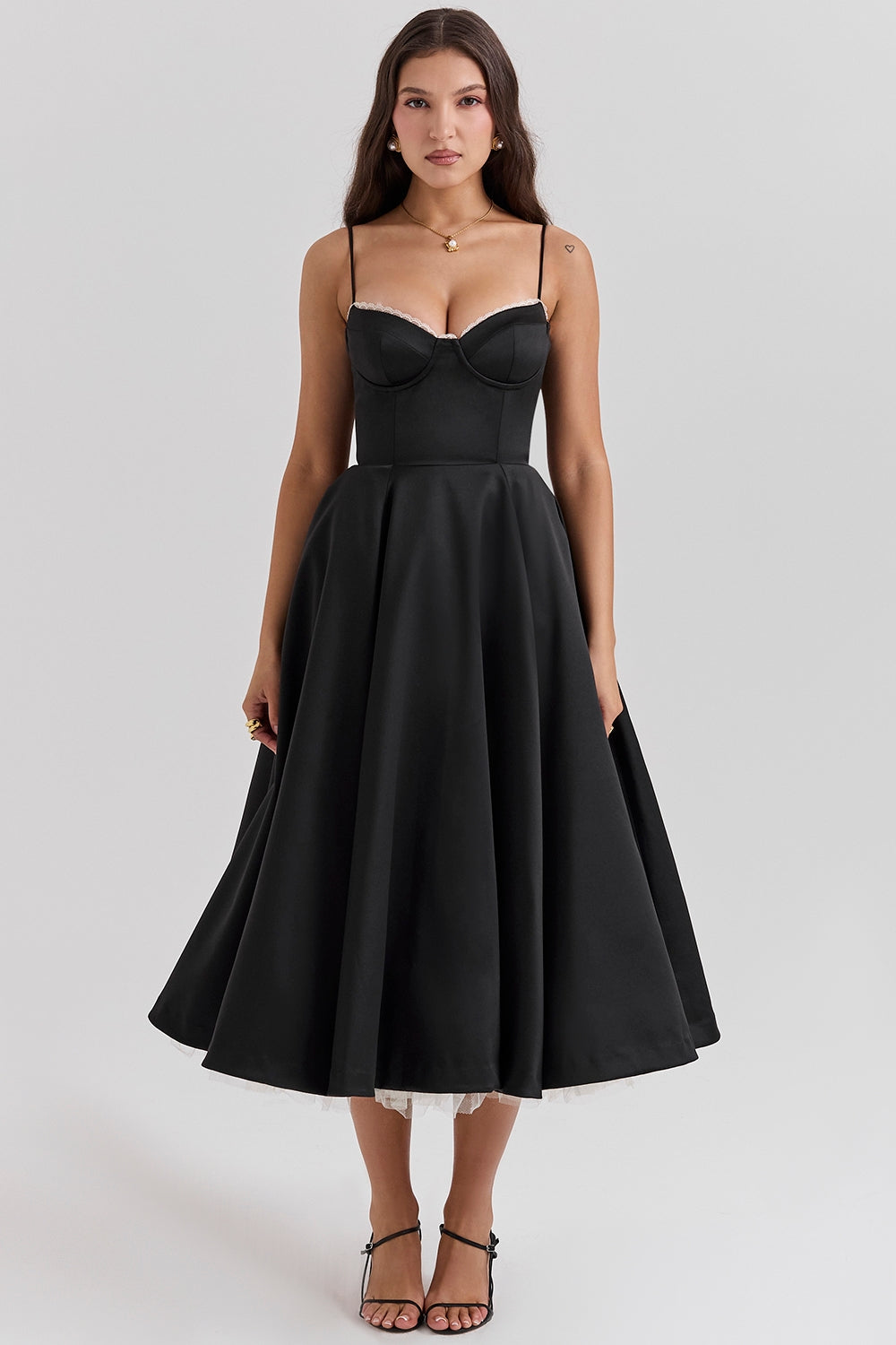 Vestido Midi Camila - Preto